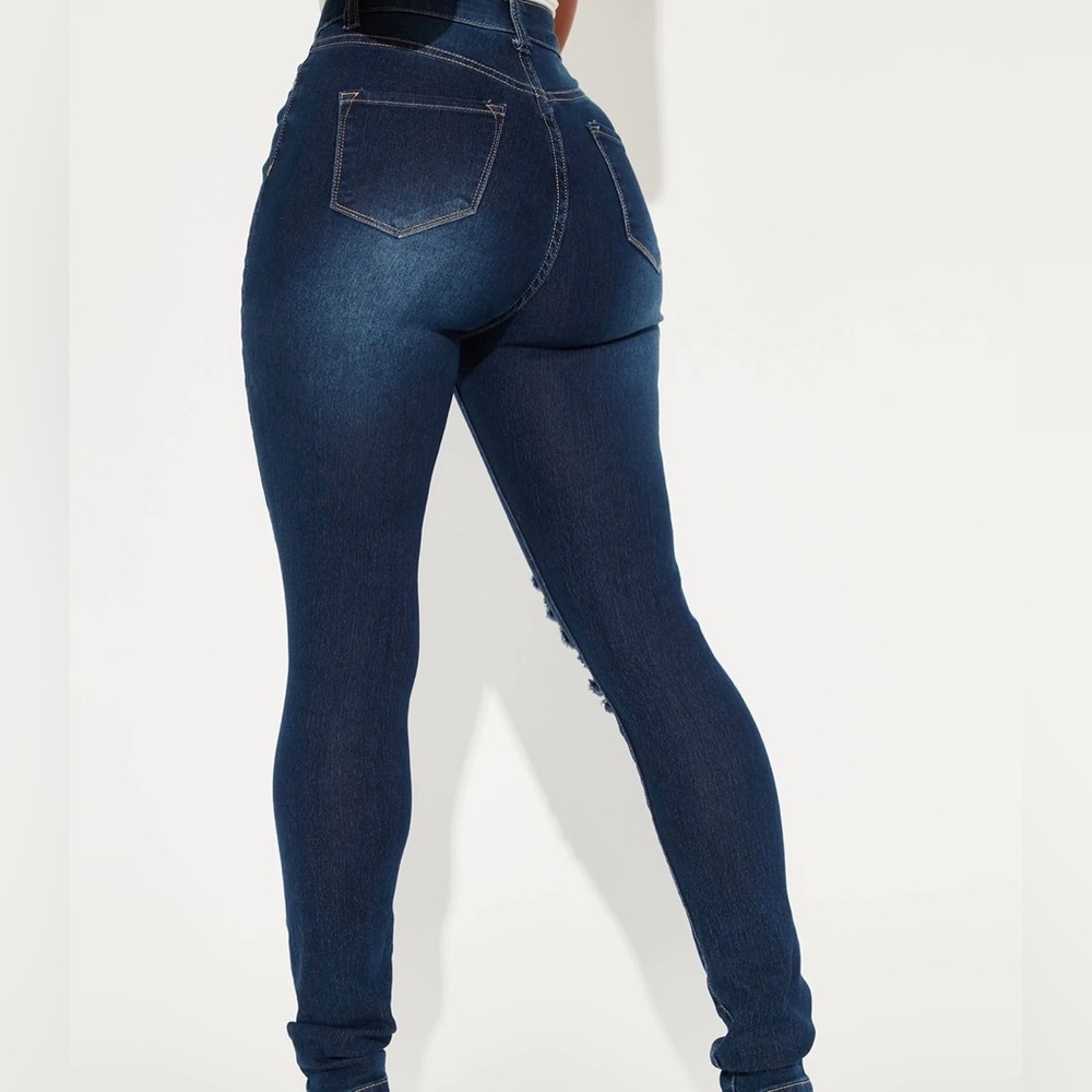 Jeans - Picture 5 of 5